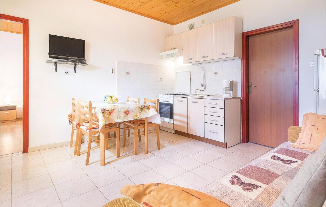 Awesome Apartment In Pula With Wifi Kültér fotó