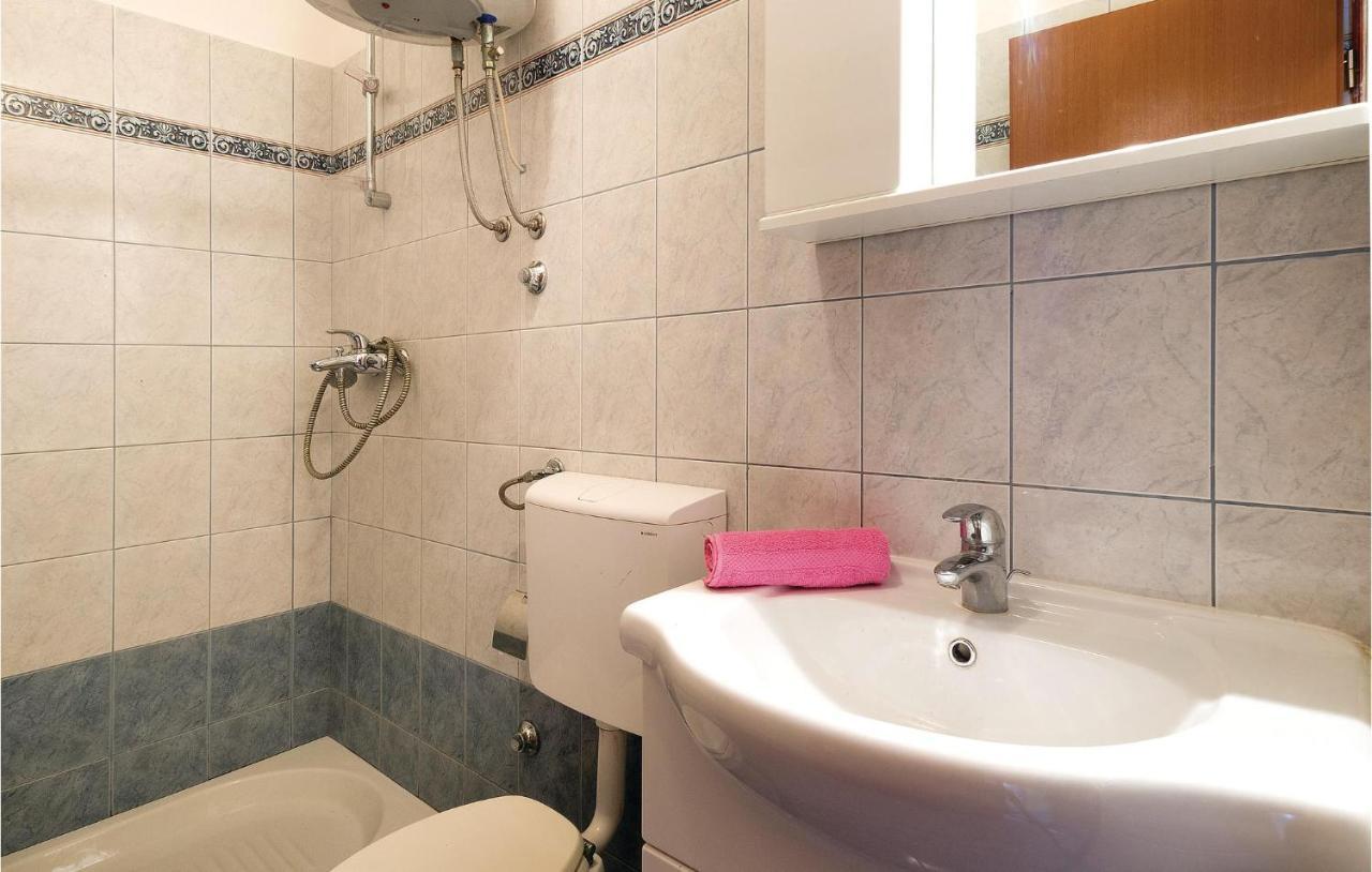 Awesome Apartment In Pula With Wifi Kültér fotó
