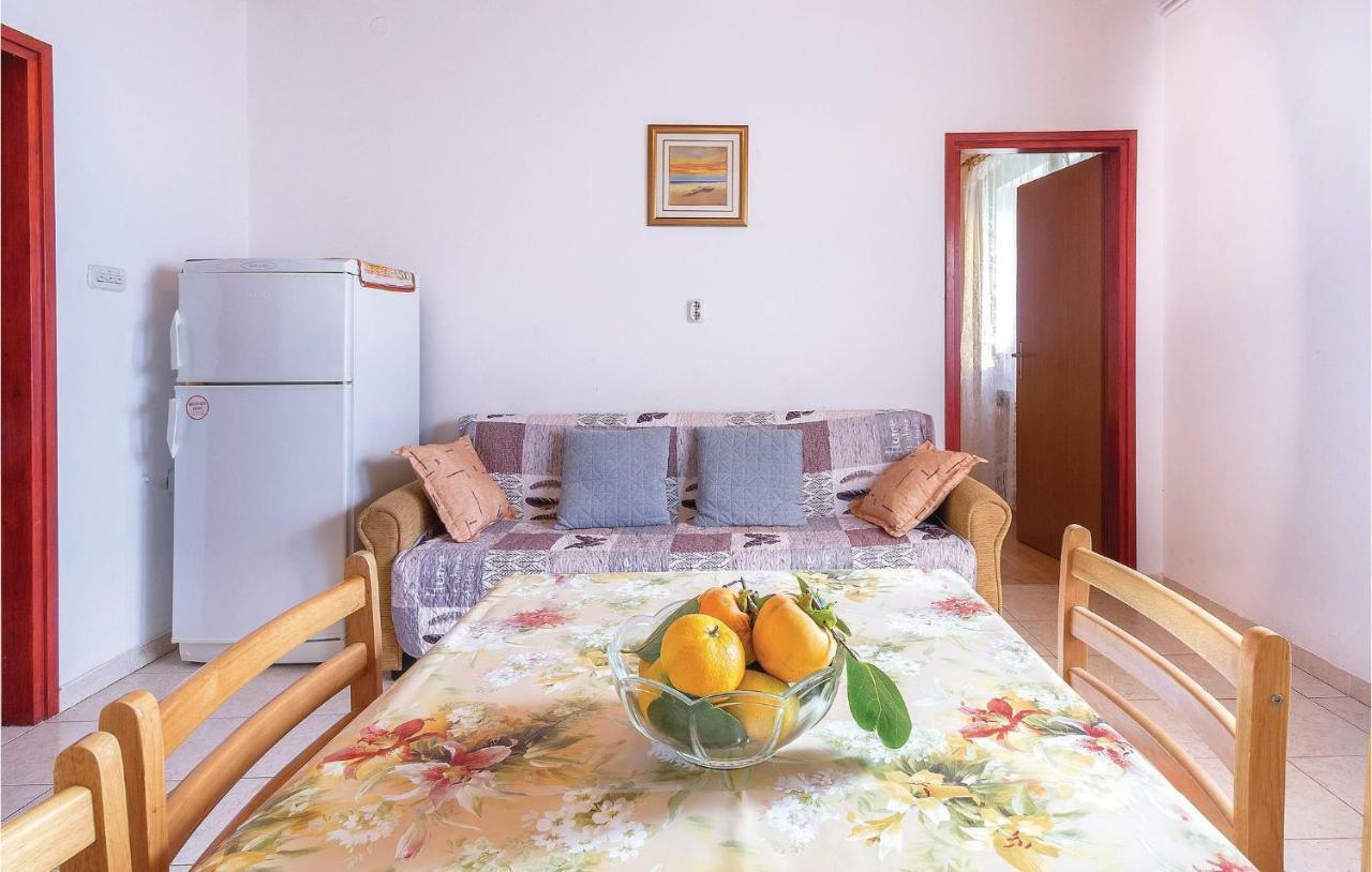 Awesome Apartment In Pula With Wifi Kültér fotó